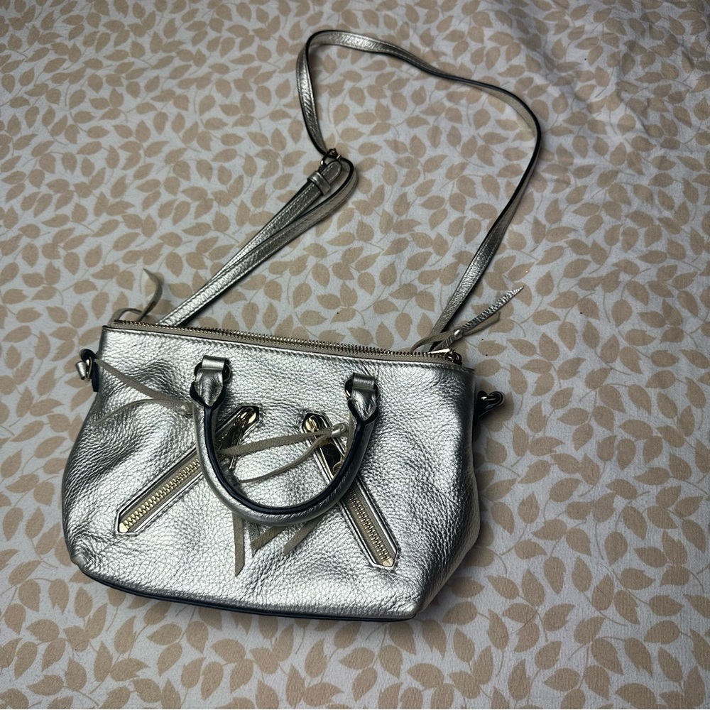 Rebecca Minkoff Metallic‎ Gold 100%Leather Tassel Accent Detail MiniCross Bag - Picture 6 of 13